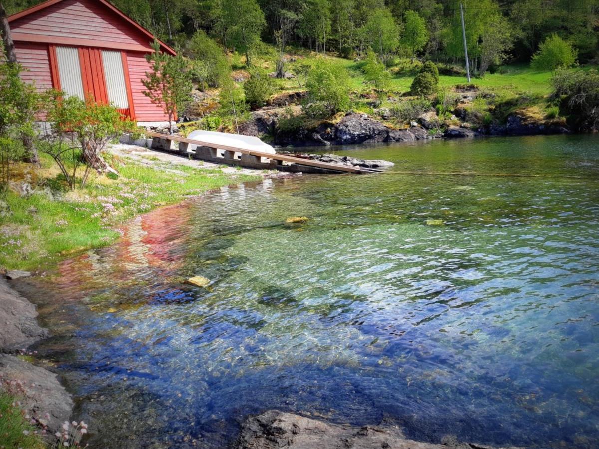 Holtarheim, Holidayhouse, Boat Included Eikefjord Екстериор снимка